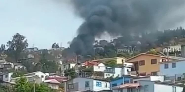 Dueño de casa sería el autor de disparos y del incendio que consumió una vivienda en Valparaíso