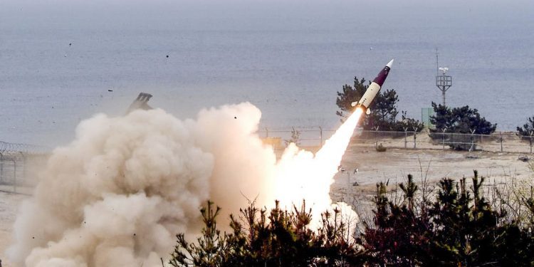 Por primera vez Corea del Norte y Corea del Sur se disparan misiles desde sus costas