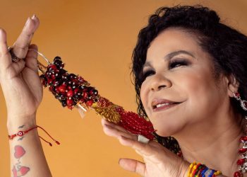 Eva Ayllón en concierto: «La voz negra del Perú» en el Teatro Municipal de Valparaíso