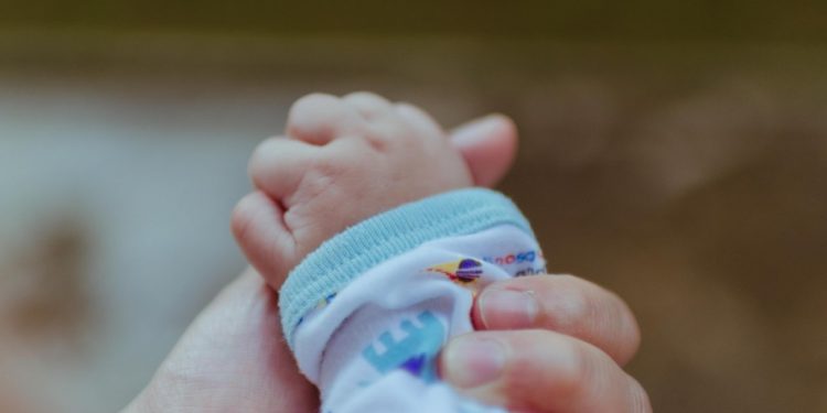 Postnatal de emergencia será extendido hasta el 31 de diciembre