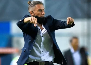 Beccacece es el «favorito» para ser el DT de la U: Azul Azul ya tiene tres candidatos