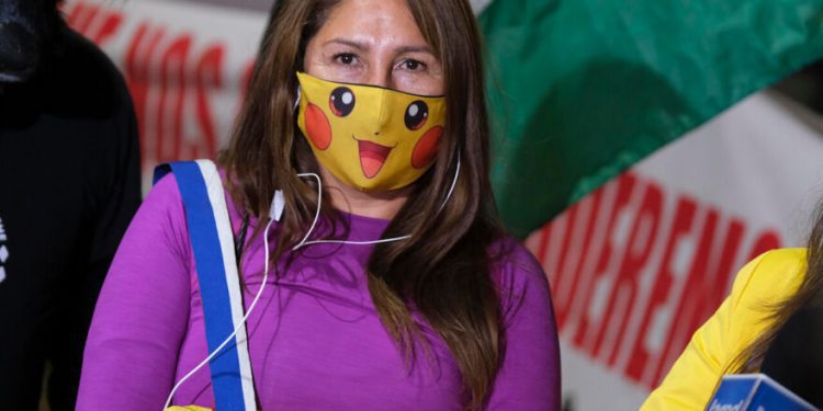 Tía Pikachu dice que gastó su sueldo de convencional en salud y en pagar deudas