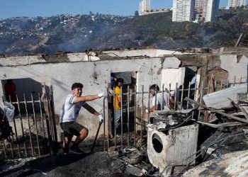 Establecen subsidio para proteger empleo de trabajadores afectados por incendio