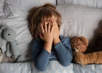Especialista detalla cómo reaccionar ante pesadillas de los niños