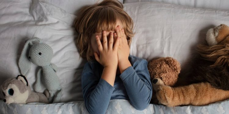 Especialista detalla cómo reaccionar ante pesadillas de los niños