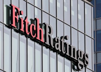 Agencia calificadora de riesgo Fitch resalta «moderación» del Gobierno