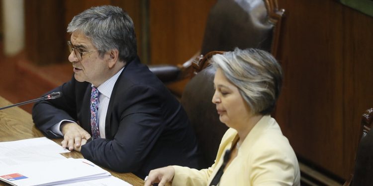 Reajuste del sector público es despachado por el Congreso