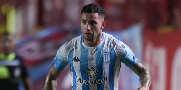 Universidad Católica aseguró la contratación de Eugenio Mena