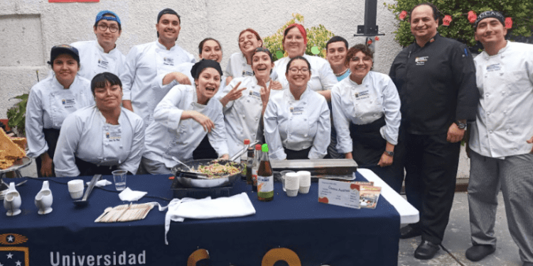 Universidad de Valparaíso lleva adelante festival gastronómico