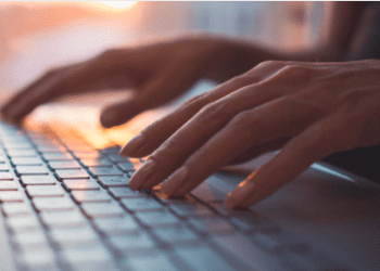 Sence dispone de cursos de inglés online gratuitos para mujeres de la región