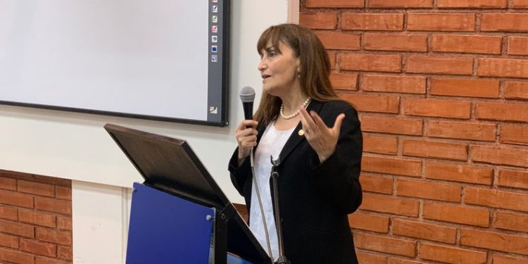 Nombran a Andrea Quiero como nueva directora del Servicio de Salud Viña-Quillota