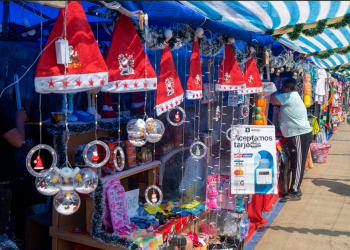 Ferias navideñas de Viña del Mar se preparan para recibir a miles de personas