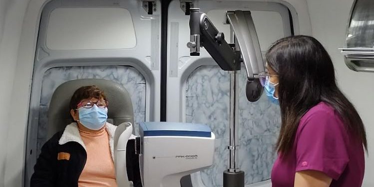 Realizan operativo oftalmológico en Hospital Gustavo Fricke