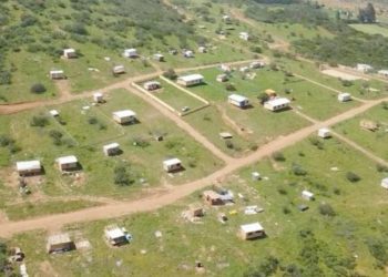 Personas de «Toma Vip» de Quillota agreden cobardemente a periodista