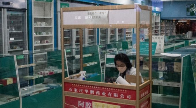 Explosión de contagios por Covid-19 en China preocupa a expertos