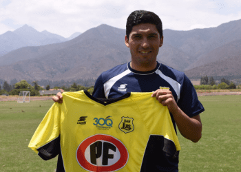 Ex jugador de Everton desmiente haber perdido su casa debido al incendio