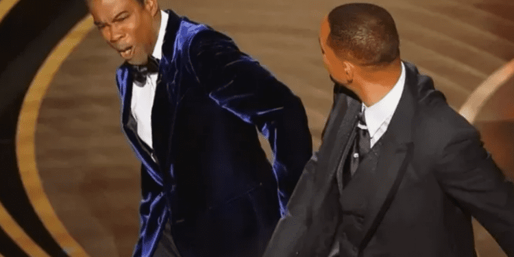 Will Smith afirma que «estaba pasando por algo» la noche que abofeteó a Chris Rock