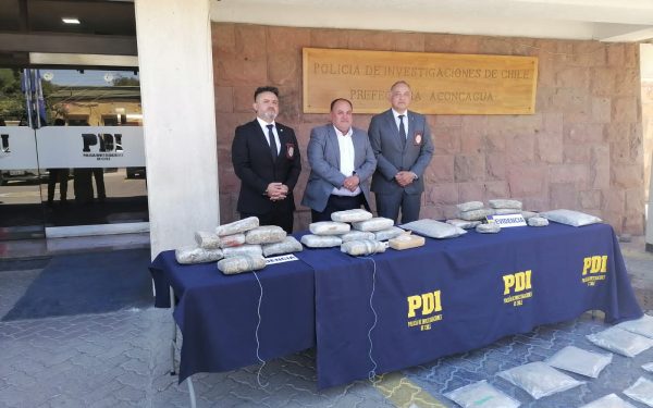 PDI incauta 45 kilos de droga que estaban en un auto en Los Andes
