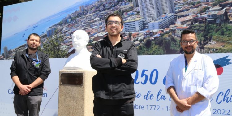 Publican investigación de especialistas del Van Buren y la UV en prestigiosa revista norteamericana