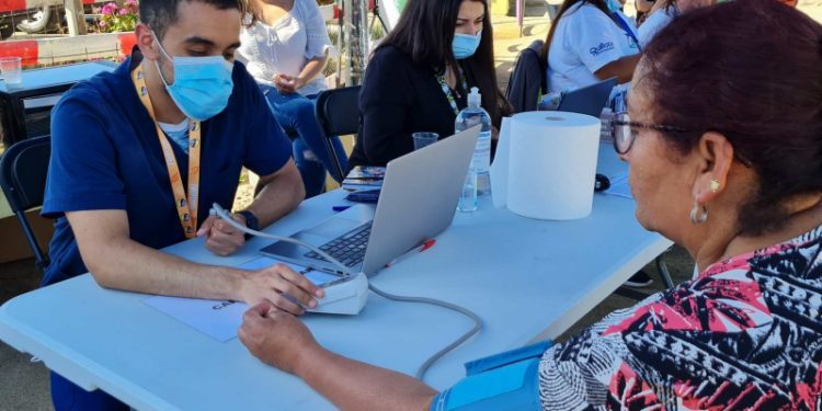 Programa «Salud en tu barrio» realiza 2.800 atenciones en terreno en Quillota