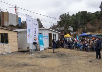 Instalan centro de operaciones en sector afectado por incendio en Viña del Mar