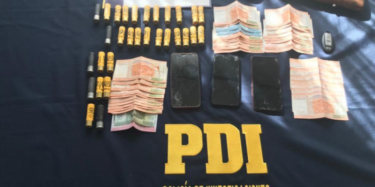 Capturan a tres individuos en Olmué por robo de camioneta: Estaban armados