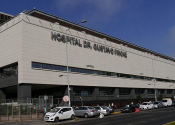 Hospital Gustavo Fricke mantiene funcionamiento durante incendio