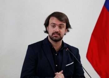 Comunidad de Laguna Verde apunta contra alcalde Sharp por incumplir abastecimiento de agua