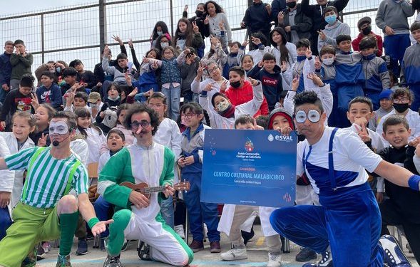 Malabicirco recorre colegios en Valparaíso para promover cuidado del agua
