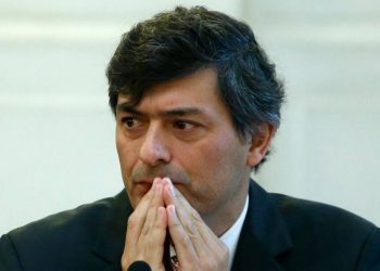 Parisi habría llegado a acuerdo para pagar deuda de 166 millones con sus hijos