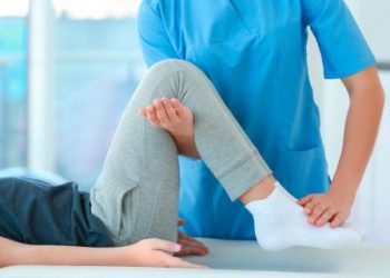 Alertan por escaso campo laboral de carreras como Kinesiología y Nutrición