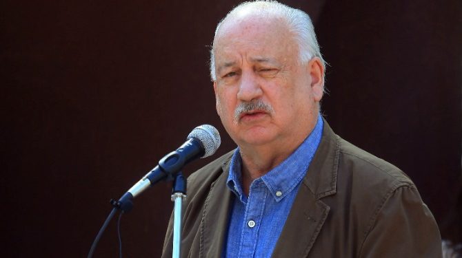 Presidente del Partido Comunista se encuentra hospitalizado