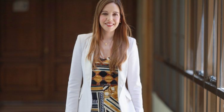 Diputada Flores espera que acusaciones constitucionales contra ministros «prosperen»