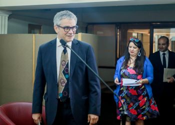 Ministerio de Hacienda logra primer balance fiscal positivo de la última década