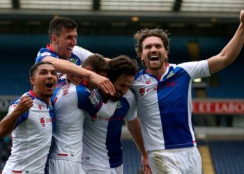 Ben Brereton es figura en triunfo de Blackburn por la mínima