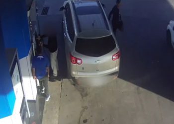 Detienen a antisociales que robaron a Senador Ossandón en bencinera