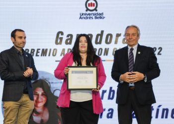 Ingeniera viñamarina recibe premio Ada Byron