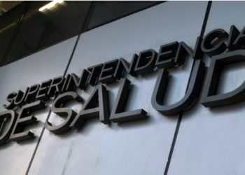 Ex superintendentes exponen sus propuestas para enfrentar crisis de las Isapres