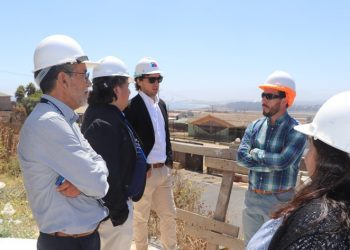 División de Inversiones visita Hospital de Quintero para definir prioridades