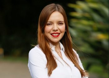 Diputada Camila Flores califica como «nefasto» el atraso en licitaciones de Junaeb