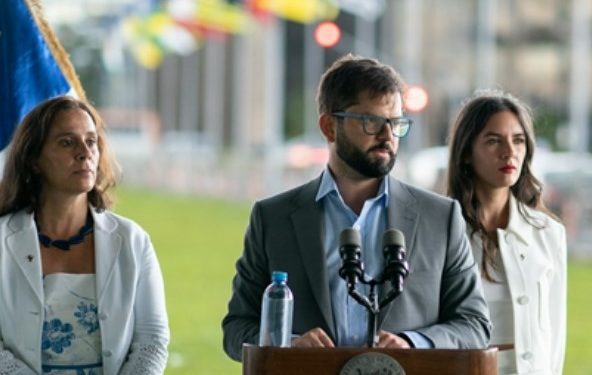 Encuesta UDD: 62% se manifiesta en contra de los indultos del Presidente Boric