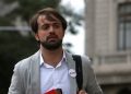 Alcalde Sharp pide terminar con el impuesto específico a los combustibles