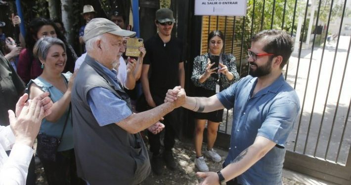 Presidente del Partido Comunista solicita que el oficialismo vaya unido para la próxima elección