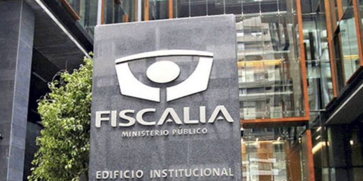 Fiscalía también repasa a Presidente Boric por indulto a Mateluna