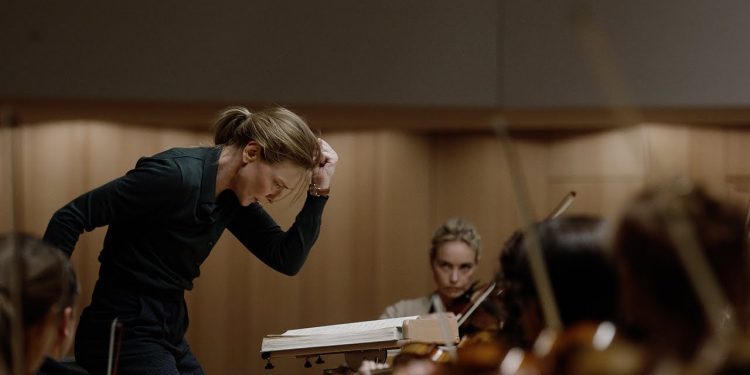 Insomnia Teatro Condell estrena “Tár”, película nominada a los premios Óscar