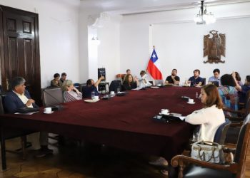 Valparaíso: Finalizan de forma anticipada contrato con empresa de fuegos artificiales