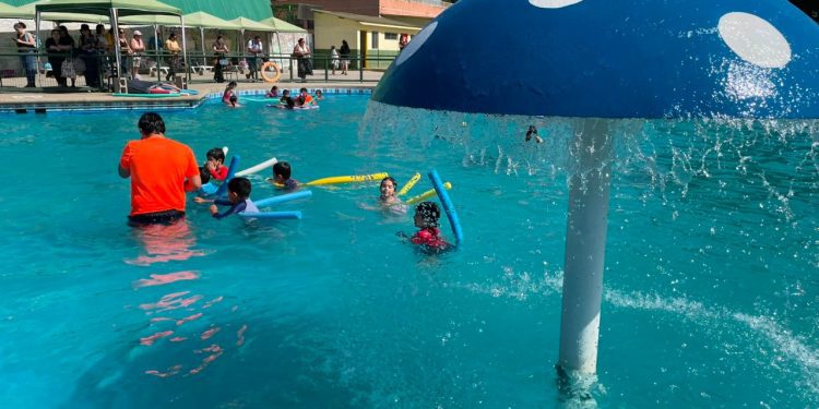 La Cruz inauguró Parque Acuático con diversos talleres