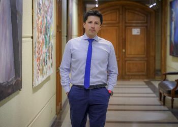 Diputado González (RN) pide al Gobierno poner urgencia al proyecto que aumenta las penas por crímenes contra policías