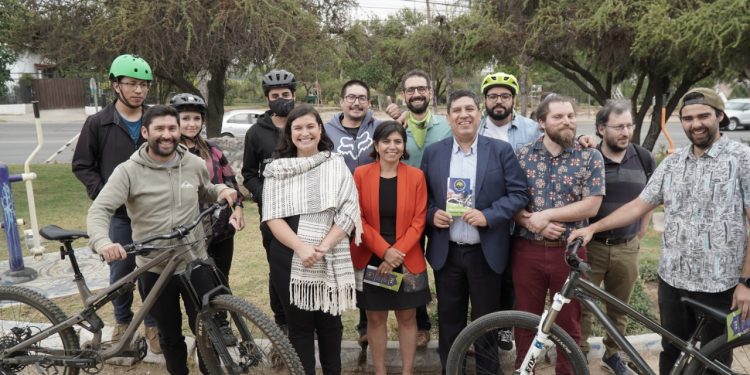 Presentan plan maestro para construir 40 km de ciclovías en Quilpué y Villa Alemana