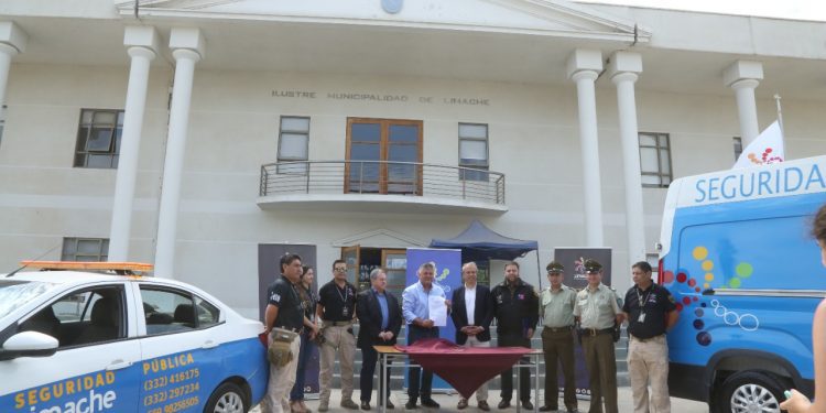 Inauguran sistema de lector de placas de vehículos robados en Limache